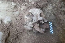 Tìm thấy xác “ma ca rồng” thời La Mã cổ đại ở Ý