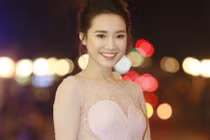 Phản ứng bất ngờ của Nhã Phương khi được hỏi về Trường Giang