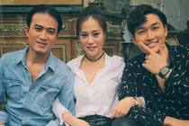 Quỳnh búp bê xinh tươi bên Cảnh ở hậu trường phần ngoại truyện