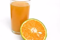 Những đối tượng tuyệt đối không uống nước cam
