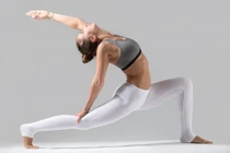 3 tư thế yoga đơn giản để có vòng eo thon nhỏ, gợi cảm