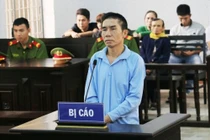 Chồng đâm chết vợ tại tòa vì hòa giải bất thành lãnh 20 năm tù