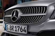 Mercedes-Benz A-Class Sedan 2019 giá từ 32.500 USD tại Mỹ