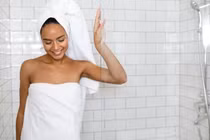 Bạn đã biết cách tắm chuẩn để có làn da khỏe đẹp tự nhiên?