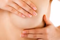 Có những dấu hiệu này, chị em đi khám ung thư ngay lập tức