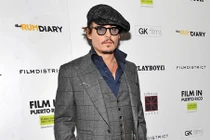 Johnny Depp: Biểu tượng thời trang của năm