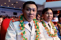 Đại úy Tây Bắc từng bị “chôn sống”, ăn mắm giòi bò