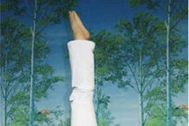 Làm chậm quá trình lão hóa với bài tập đứng bằng vai