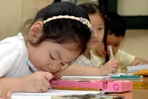 Lớp 2 cũng luyện thi vào trường chuyên THCS