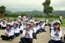 “Học kỳ quân đội“: Cẩn thận “tiền mất tật mang“