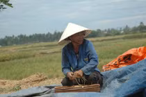 Rùng mình xã 500 “cán bộ” ở Thanh Hóa