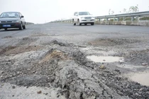 Vẫn là xin lỗi suông