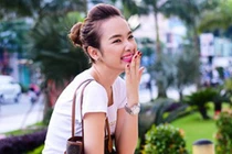 “Điểm mặt” mỹ nhân showbiz Việt đến với...cửa Phật