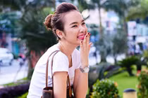 “Điểm mặt” mỹ nhân showbiz Việt đến với...cửa Phật