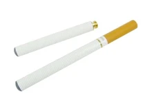 Gãy răng, đứt lưỡi vì thuốc lá điện tử