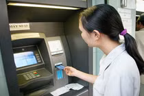 Cách xử lý khi thẻ ATM bị lỗi