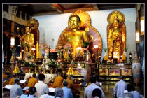 Cách nhận ra tôn tượng Phật Thích Ca và A Di Đà