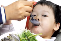 Rau hẹ, cá bống trị ho