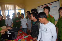 Bắt 8 đối tượng gây rối điểm khảo sát cổ vật