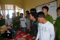 Bắt 8 đối tượng gây rối điểm khảo sát cổ vật