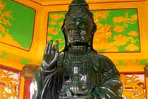 Điều đặc biệt về tượng ngọc quan âm lớn nhất VN