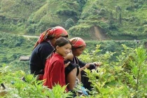 Kỳ lạ ngủ ngửi, ngủ duông, ngủ với người chết