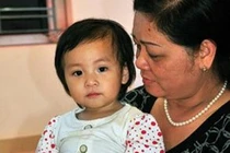 Giải cứu bé gái 1 tuổi bị hàng xóm bắt cóc