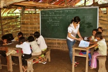 Cảm động: Giáo viên gian nan “gieo chữ” vùng cao