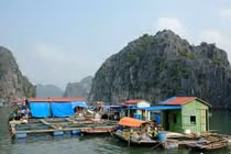 Tò mò ngôi làng đẹp nhất thế giới ở Việt Nam