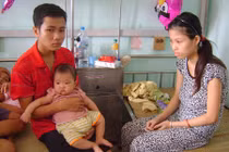 Bé 4 tháng tuổi tử vong sau khi tiêm vaccin