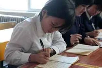 Tò mò chuyện “học - chơi” của trẻ em Triều Tiên
