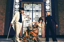 Chí Anh vướng tình tay ba?