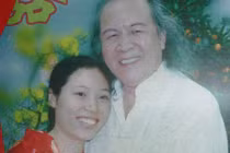 Hà Nội: Ông lão 80 lấy vợ kém 52 tuổi, sinh con