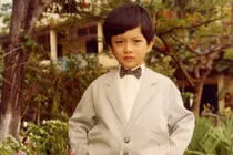 Ngắm loạt ảnh độc của ca sĩ Tim ngày bé