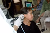 Biết bệnh ở tai qua điểm đau