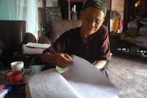 Bà cụ hơn 20 năm tình nguyện tắm cho xác chết