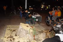 Phượng cổ thụ giữa phố Thủ đô bị đốn hạ