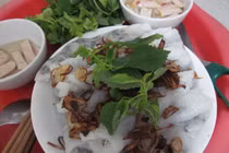 Bánh cuốn tráng chảo