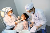 Mất mạng vì nhiễm trùng răng