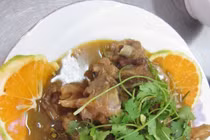 Phá cách với món vịt nấu cam