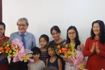 “Cùng nhau làm nhẹ gánh nặng ung thư”