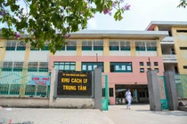 Về thăm mẹ 2 ngày, cô gái Hàn Quốc bị cách ly khi quay lại Việt Nam