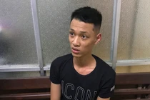 Kinh hãi số dao, mác nhóm thanh niên mang đi chém nhau