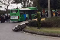 Va chạm với xe buýt, nam thanh niên đi xe máy tử vong tại chỗ