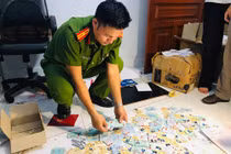 Sự ma mãnh của “ông trùm” làm giấy tờ giả bị Bộ Công an bốc phốt