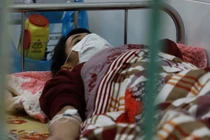 Bộ Y tế cử chuyên gia điều trị cho bé 3 tháng tuổi nhiễm virus corona ở Vĩnh Phúc