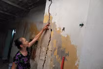 Dân tố Công ty TXT thi công đường làm nhà dân Hải Phòng nứt lún