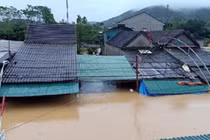 Nhiều địa phương ngập nặng: Thủy điện Nghệ An xả lũ có đúng quy trình?