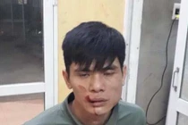 Nam thanh niên mua súng đồ chơi đến công ty cũ cướp tài sản