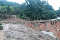 Hiện trường vụ sạt lở đất 22 cán bộ, chiến sĩ mất tích ở Hướng Hoá